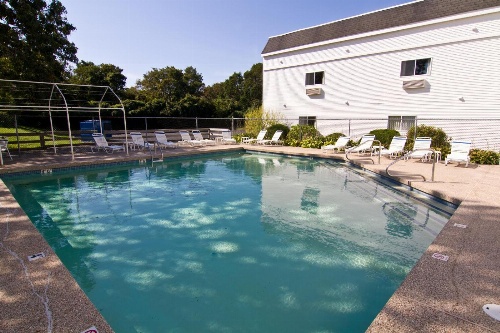 Sandwich Lodge & Resort image 3